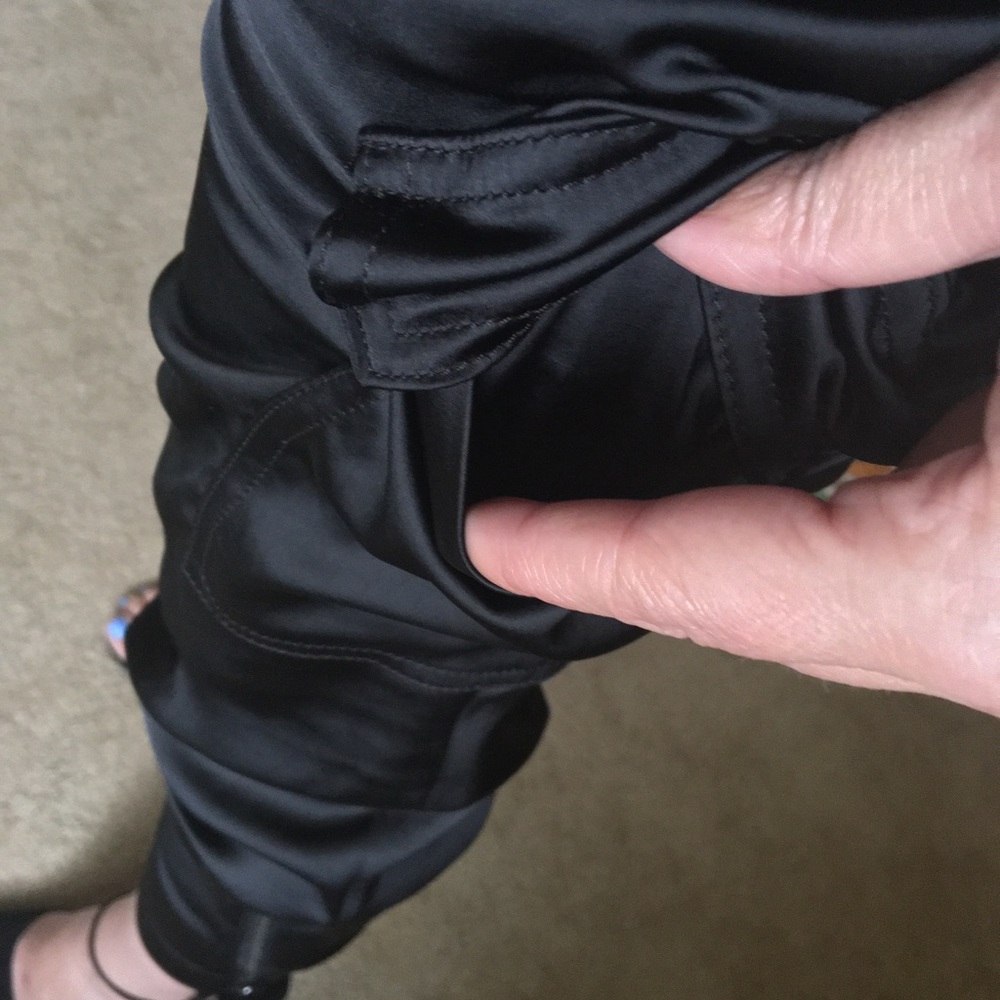 🌃NWT! Sporty CHIC BLK Satin Jogger - Picture 13 of 16